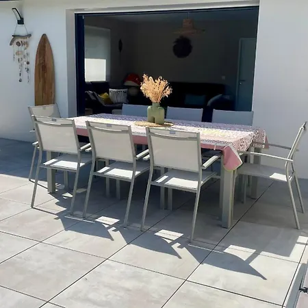 Villa Alaïa Neuve Avec Piscine, Pétanque Proche Et Golf